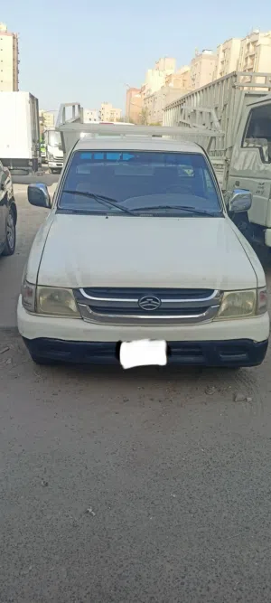 ونيت نقل اغراض باز مقفل نقل اغراض جميع مناطق الكويت