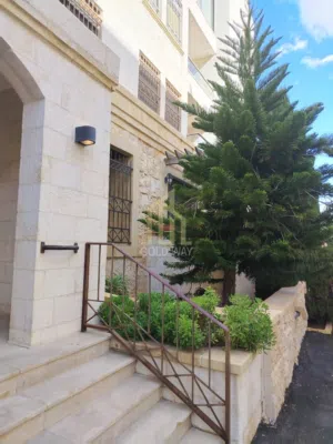 210 m2 3 Bedrooms Apartments for Sale in Amman Abdoun