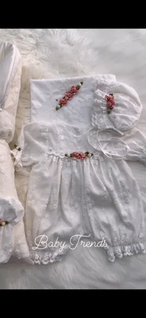 ملابس أطفال بنات فساتين عمر سنه وأقل