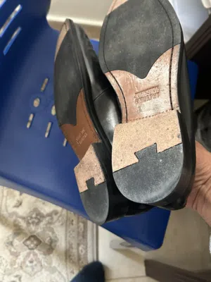 حذاء رجالي جديد نمرة 9.5 أمريكي / 43 أوروبي