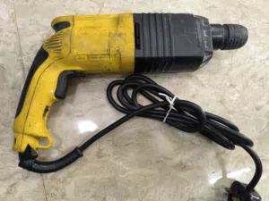 دريل دي ولت ، DeWalt drill