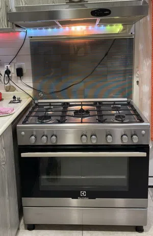 Electrolux Cooking Range 5 burners 90cm
