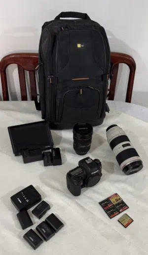 كاميرا كانون  CANON EOS 5D MARK IV