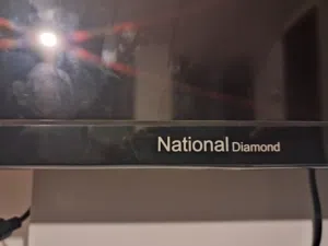 شاشه 30 بوصه