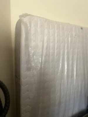 سرير مع مرتبة 160 سم