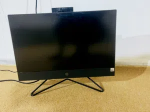 Hp all in one للبيع بسعر 3550.د مساحة التخزين 1تيرا ورام 8 المكان جنزور تواصل خاص.