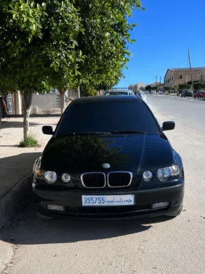 بي ام كمبكت