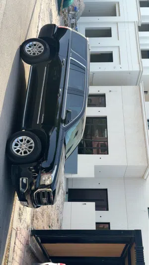 للبيع يوكن 2020