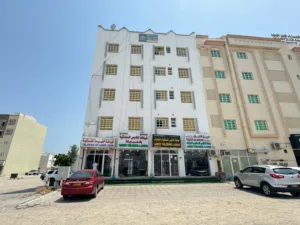 شقة للإيجار في الحيل مع شهر مجاني