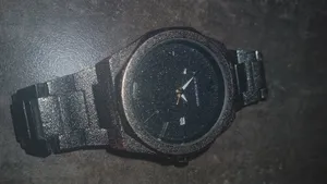 Others . Analog Quartz . Black0
