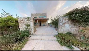 200 m2 3 Bedrooms Townhouse for Rent in Ajloun Other