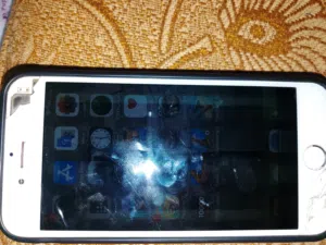 ايفون 6 بدو البور وشاشه بس شاشه شغاله