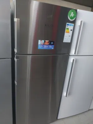 ثلاجه بيكو تركي حجم 500 لتر لون ستانلس ستيل انفرتر بحاله ممتازه جدا بحاله جديد