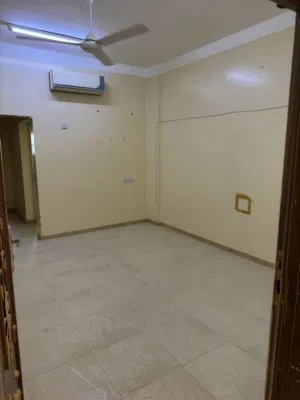 100 m2 2 Bedrooms Apartments for Rent in Al Dakhiliya Nizwa