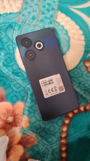 Infinix Smart 8 64 GB in Amman