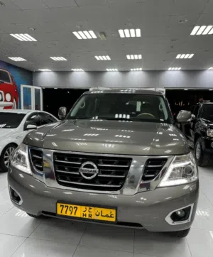 نيسان باترول 2018 خليجي اسمنتي نادر LE بحالة ممتازة