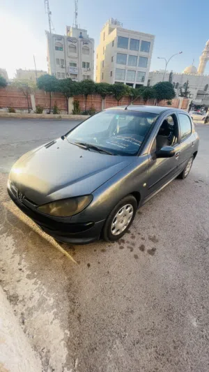 Used Peugeot 206 in Amman
