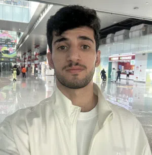 Alhusain Al Hinai 