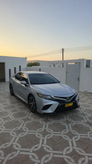 كامري 2018SE فل بصمه 4600ريال مضمون وافحص