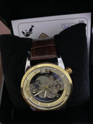 ساعه رجاليه من nur majan watches