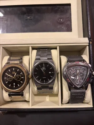 للبيع ساعات رجالي جديد