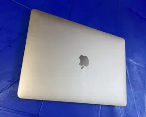 Macbook Air M1 2020 ماكبوك اير