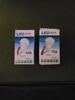 مصابيح يعملون عن طريق USB اللون الابيض