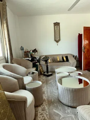طقم كنب ب250 قابل للتفاوض