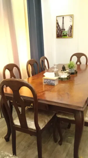 طاولة سفرة 8 مقاعد للبيع