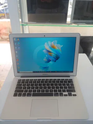 MacBook Air 13 2015 i5 4GB Ram 128GB SSD لابتوب ابل