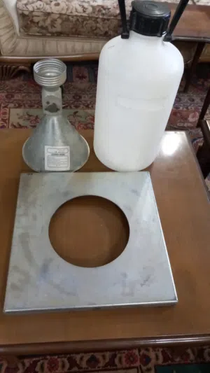 جهاز قياس الكثافة الحقلية جديد متروك  مع التوصيل المجاني لجميع المحافظات