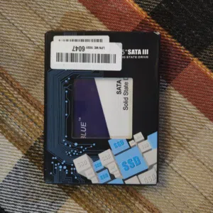 2 تيرا ssd للبيع جديد مفحوص ضمان