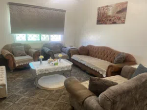 طقم كنب بحاله جيده جدا