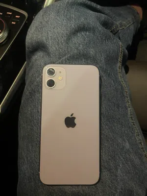 Iphone 11 -128 ايفوان 11 128 جيجا جهاز ترب نضافة غير مفتوح ولا مغير فيو اشي ولا فبو شخط استخدام شخصي