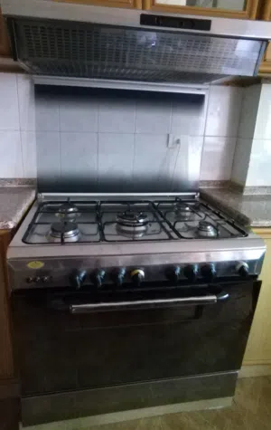 غاز مع شفاط