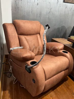 افخم كرسي ليزي بوي - استرخي واستمتع براحة لا مثيل لها! - تصميم مريح بمسند قدم قابل للتعديل