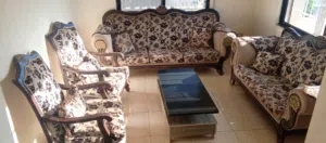 طقم كنب + طاولة