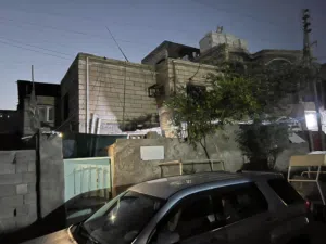بيت للبيع في حي الجامعة التنومة