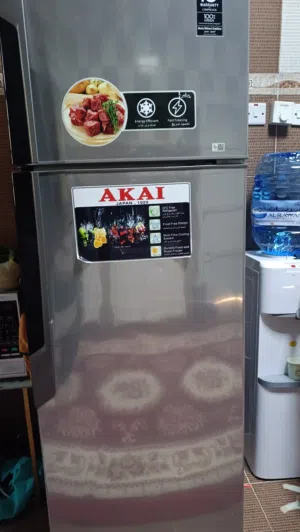 ثلاجة اكاي للبيع