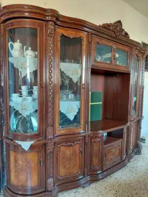 مكتبه للبيع