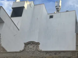 مبني للإيجار تجاري خدمي سكني حسب الطلب