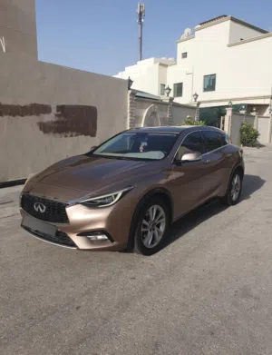 Infiniti Q30, 2017
