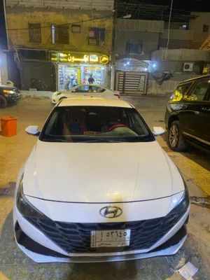 Used Hyundai Elantra in Basra