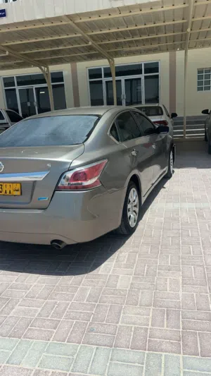 Used Nissan Altima in Dhofar