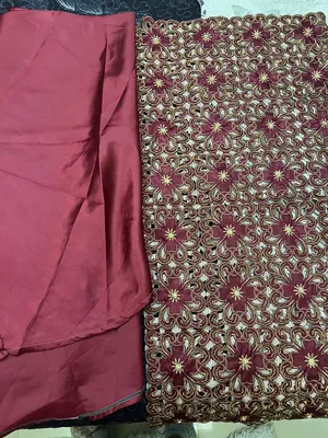 غطاء طاولة جديد يتكون من قطعتين صناعة سورية