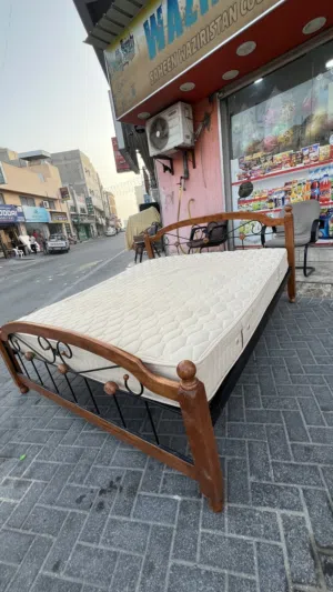 Double bed in good condition