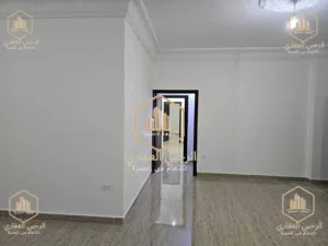 شقة - فارغة - للايجار - 3 نوم - ديلوكس- الجاردنز