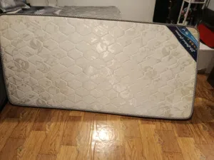 Single Bed Matresses only use 3 days , same like new