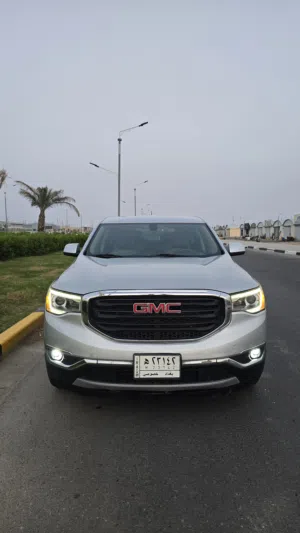 للبيع اكاديا GMC Acadia موديل 2019 فئة SLE  رقم بغداد مشروع وطني  السيارة بحالة ممتازة، استخدام شخصي