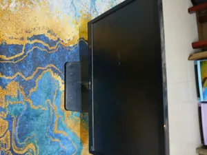 LG . 32" . Used4